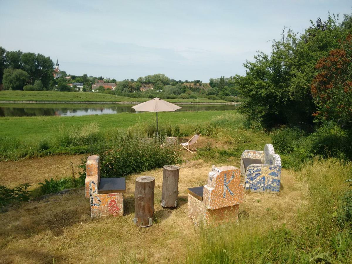 Pension Elbkiosk Kleinzadel Buitenkant foto